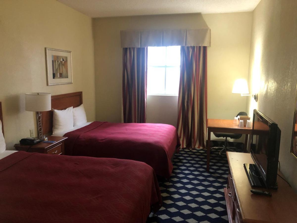 Rodeway Inn South Miami - Coral Gables Экстерьер фото