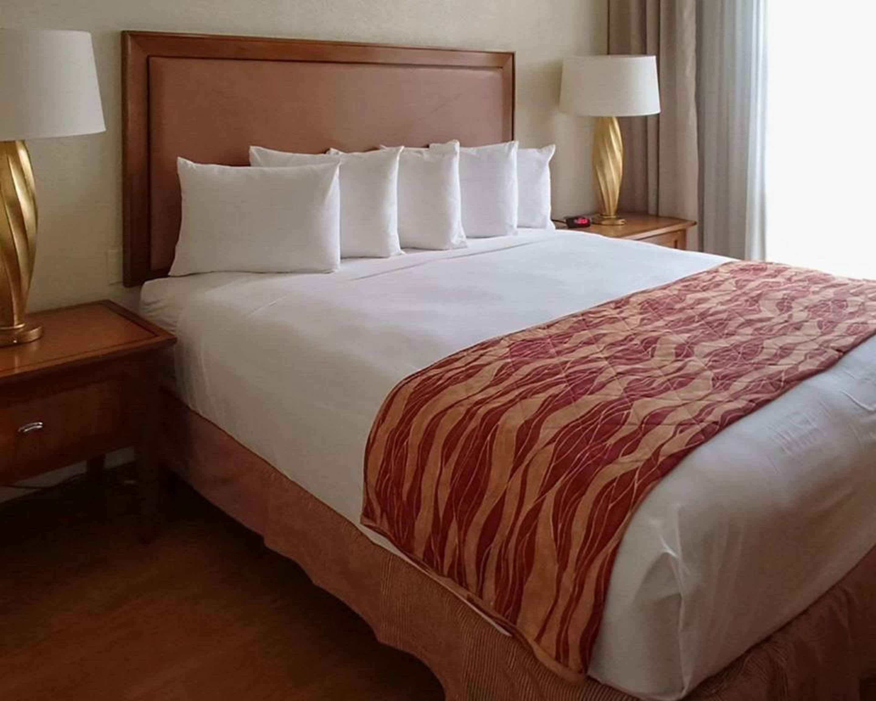 Rodeway Inn South Miami - Coral Gables Экстерьер фото