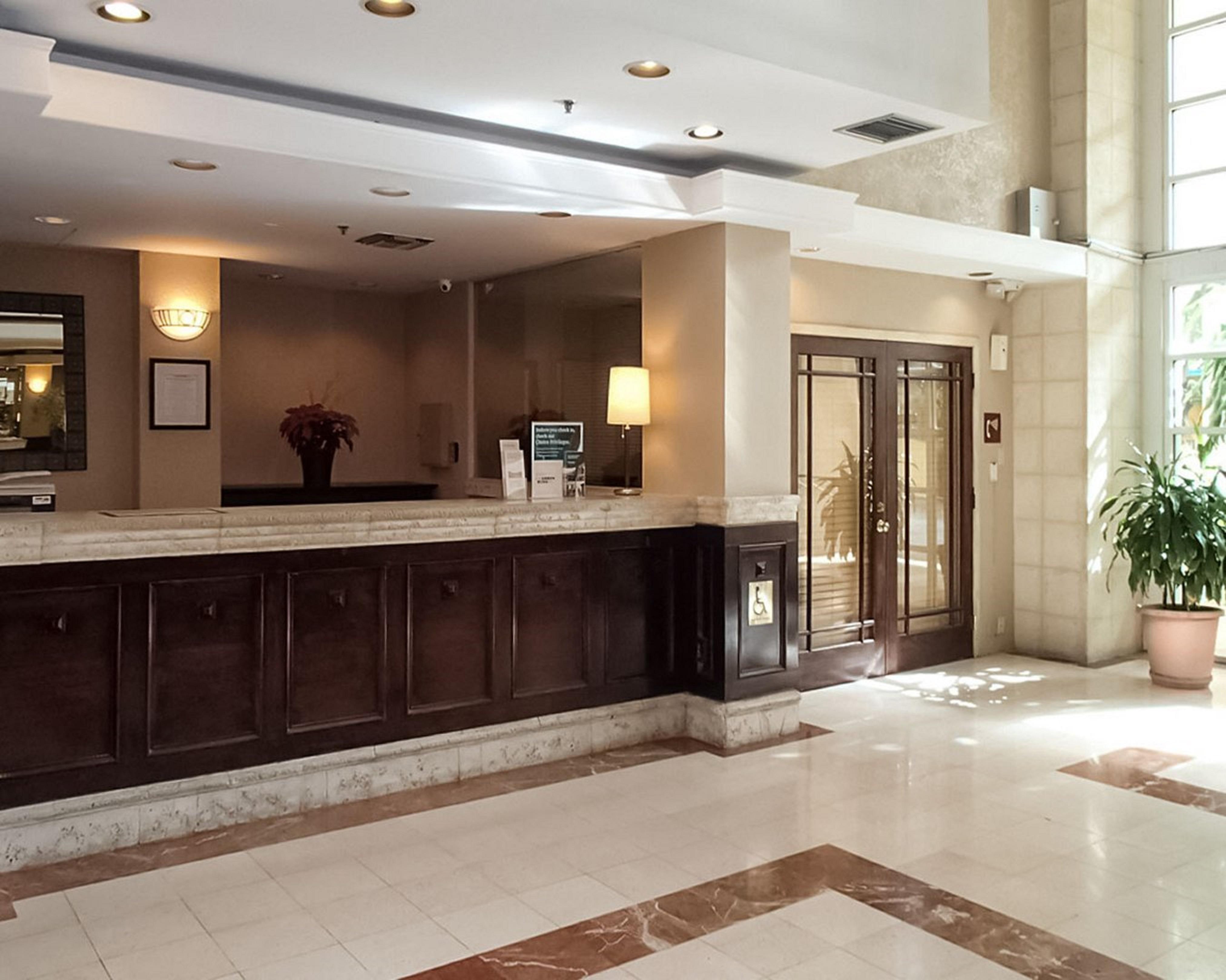 Rodeway Inn South Miami - Coral Gables Экстерьер фото