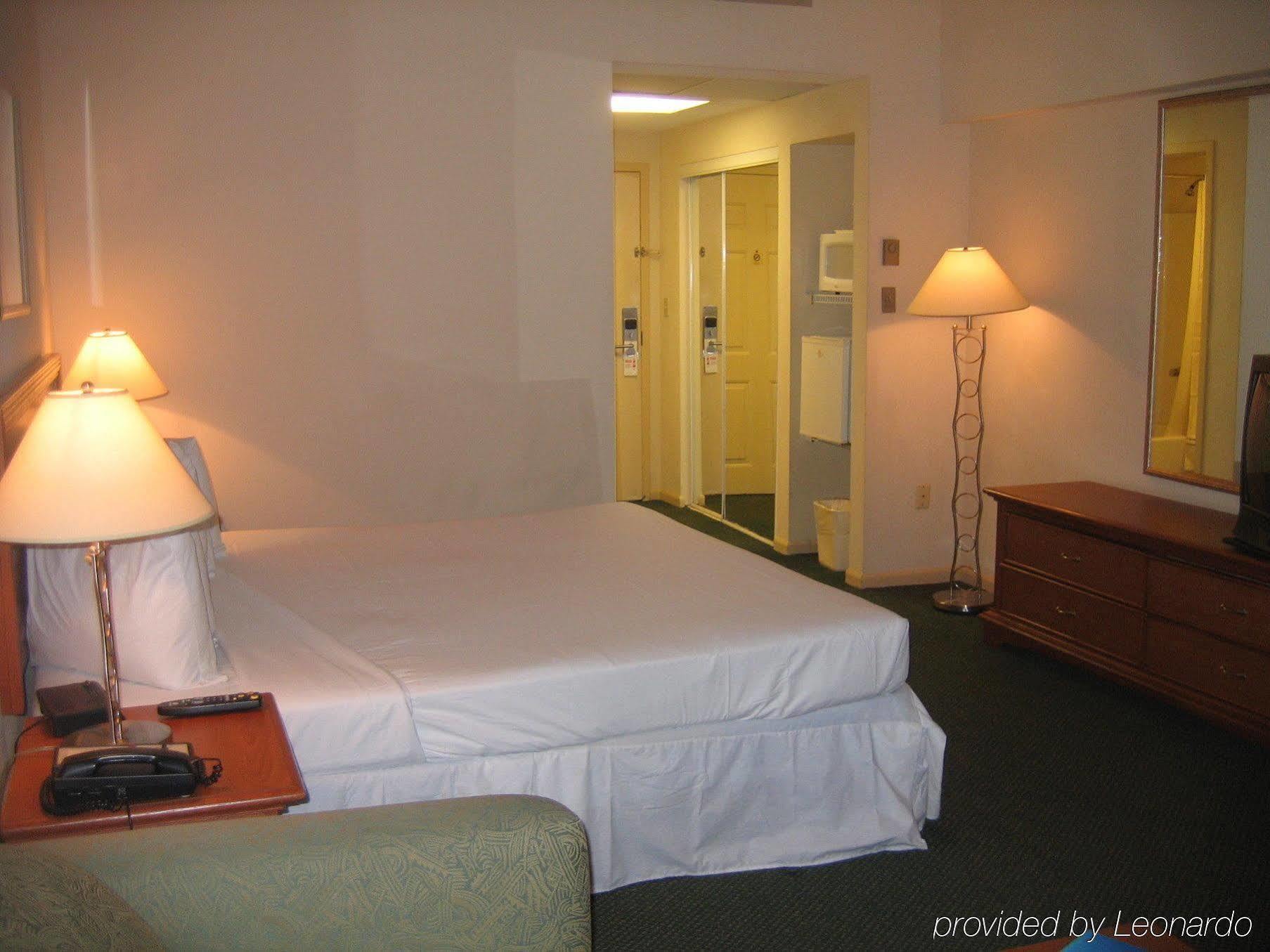 Rodeway Inn South Miami - Coral Gables Экстерьер фото